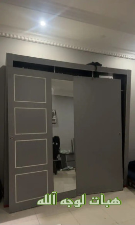 lojh-allh-llmhtaj-olly-yakhthha-oybyaaha-fy-dmth-big-1