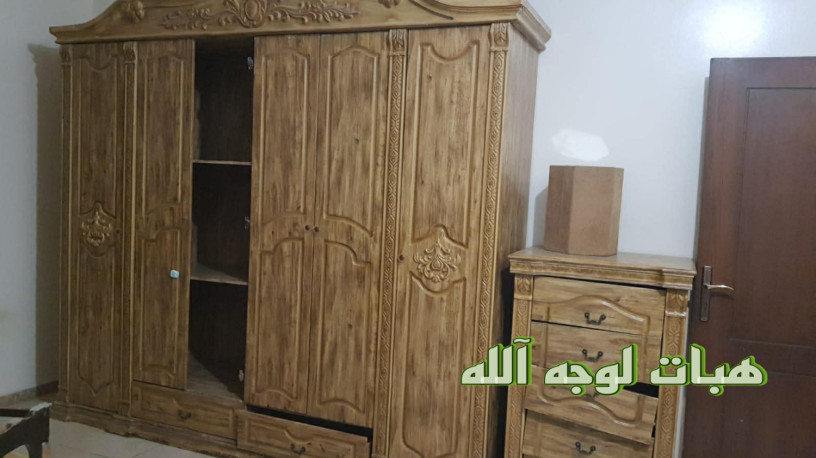 ghrf-nom-o-mjls-bdon-mkabl-big-0