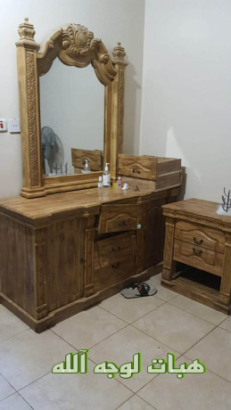 ghrf-nom-o-mjls-bdon-mkabl-big-5