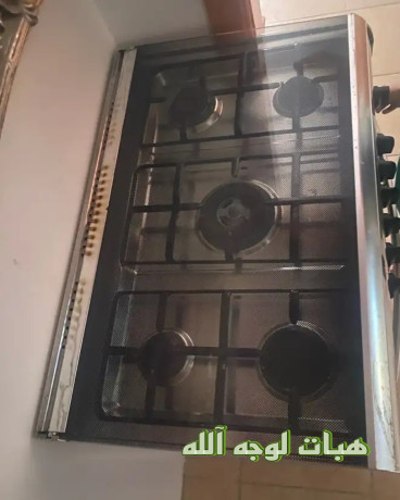 btoghaz-mstaaml-lojh-allh-shghal-fkt-mhtaj-mfsl-lbab-alfrn-ymyn-big-1