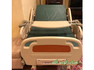سرير طبي لوجه الله للمحتاج ومضخه تغذيه